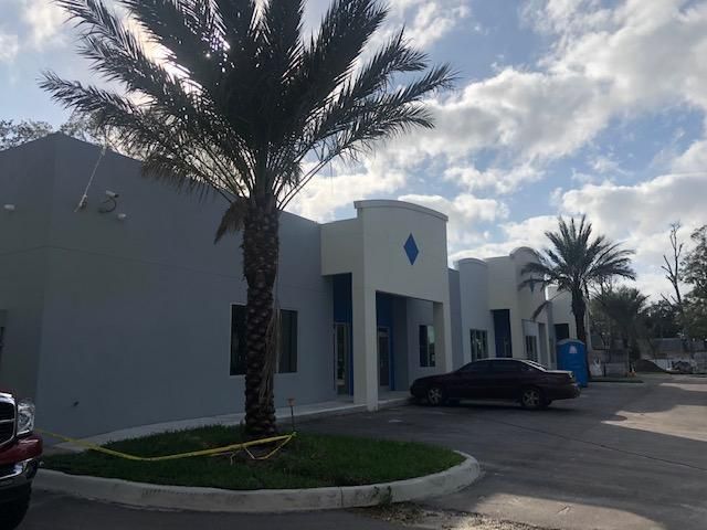 Palm River Commons: 6609 Causeway Blvd, Tampa, FL 33619